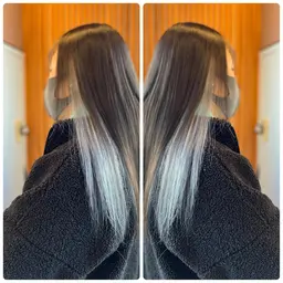 {ブリーチ等のハイダメージ縮毛を極上うる艶ストレートに✨👩🏼}酸性ストレート縮毛矯正＆カット&トリートメント❤️
