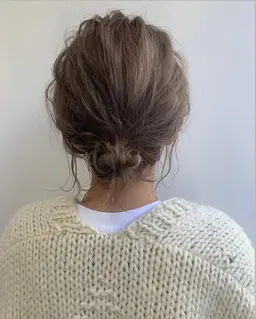 お出かけ前のヘアアレンジ