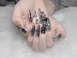 チップ長さだし💕150分持ち込みデザインパーツつけ放題💎