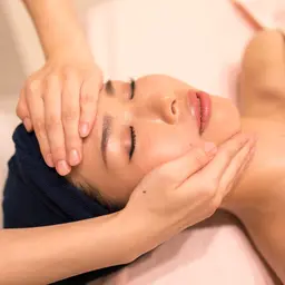 🏝️女性人気No1🏝️小顔コルギ(顔/首肩/デコルテ/肩甲骨周り) 60分コース