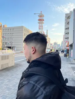 ストーリー男子必見外国人風💎フェードカットメンズ⚡️⚡️メンズ0.0ミリから対応可能👊🏿