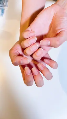 ハンドケア(シンプル甘皮手入れ)