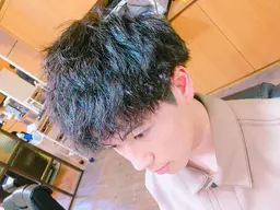 【リピーターさん感謝価格📣】デザインカット+パーマ＋眉デザイン