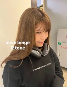 ブリーチ無しで透明感wカラー🩵