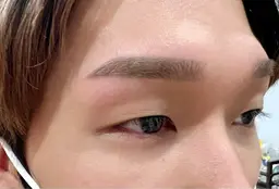 初めての方限定🧞‍♂️メンズ美眉デザイン×Wax脱毛×眉メイク