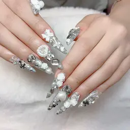 《チップの長さだし》地雷系ネイル10本パーツつけ放題✝️