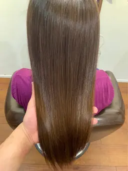 【平日限定特別クーポン】似合わせカット+うる艶カラー+超音波トリートメント