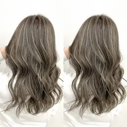 【筋感が欲しい方🐾】ハイライトカラー➕高保湿トリートメント🧴‎◌𓈒𓐍