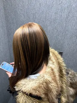 デザインカラー🦚(ブリーチ1回込み)+トリートメント🪷🫧