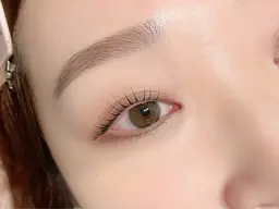 🦋眉毛ワックス脱毛+ラッシュリフト🦋