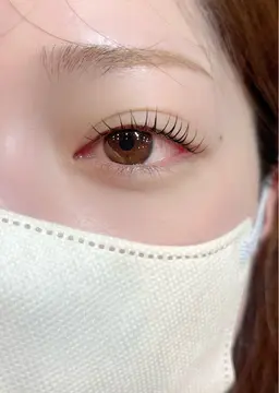 まつ毛パーマ🍒オフありの場合は施術時間+30分とオフ代1200円いただきます。