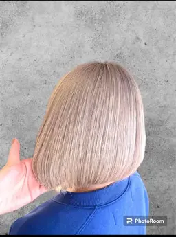 ブリーチ+オンカラー🎨+3stepトリートメント