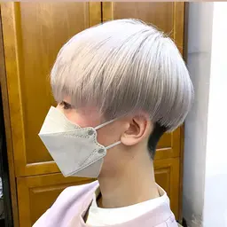 【メンズでホワイトカラーにしたい方必見☁️】2ブリーチ+カラー+4stepトリートメント «¥19,800🔥»