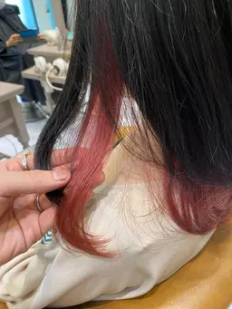 🉐インナーカラー(ブリーチ+カラー)&トリートメント🌈✨(インナーのみのカラー)✅フェイスフレーミングも可能🔥