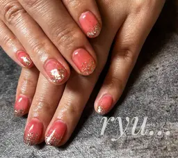 ラメグラデーション(クリアベース)ベースカラーをご希望の方は+500で変更できます！