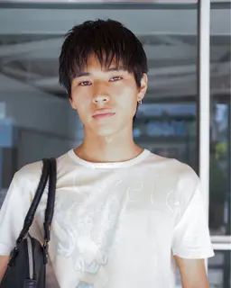 ✂︎骨格矯正カット&ケアトリートメント✂︎                        頭，顔の形に合わせたカット