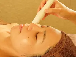 ハイドロ毛穴洗浄➕小顔マッサージ