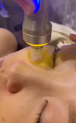 【ミニモ限定】 ✨毛穴レスの潤い&艶美肌に✨水素水フェイシャル60分