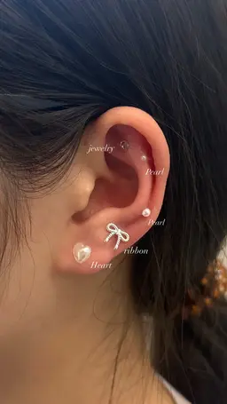 話題沸騰💗【両耳12粒💎耳ツボジュエリー👂】お好きなジュエリー選び放題✨