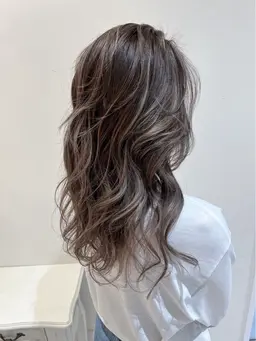 Cut+High light orデザインカラー💫