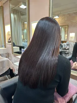 髪質改善ストレート¥28,600-​〜​¥5,000-