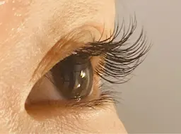 フラットラッシュ80本3700円🌈