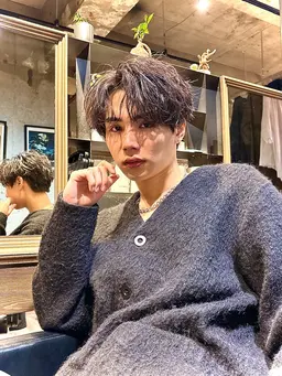 【土日限定価格】韓国ヘアメンズカット＋パーマオーダー自由