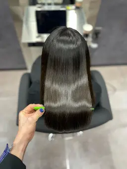 🍎✨ 芯から整える｜リンゴ幹細胞 髪質改善トリートメント