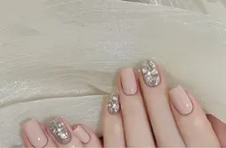 【人気No.1】✨ワンカラー / シンプルネイル ちゅるん艶カラー・2000色以上から選べます