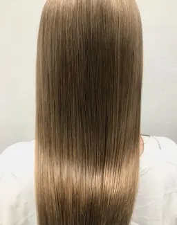 《エトラ髪質改善トリートメント》arteficegroupオリジナル髪質改善トリートメントになります🧴🫧