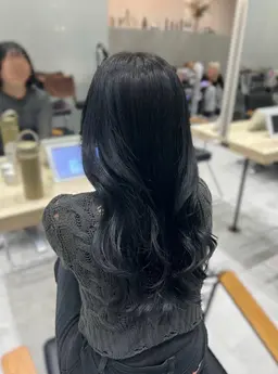 ワンカラー➕カット💇♀️🩵(5センチ以上カットさせて頂ける方、黒染め、暗染め以外の方)