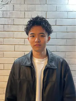 【✨先着3名様限定✨】カット➕ツイストスパイラルパーマ［千葉駅］