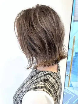 【明るく染まる白髪染め🪞】カット➕クリスタルカラー