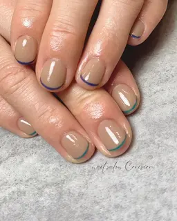 【オフなし】フレンチネイル