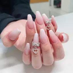 オフ無し チップ長さ出し10本+ワンカラー¥8800