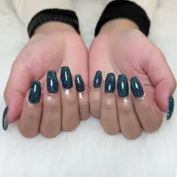 【特別価格❕オフあり】✨マグネットorラメ✨長さだし10本込み 1色