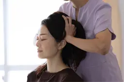 【ストレスから解放🕊️】チャンピサージ（チェアマッサージ）＋背中トリートメントケア✨ふんわり体が軽くなる🫧🫧