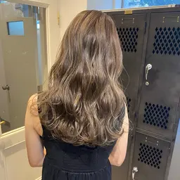 ハイライト+オンカラー【前頭ブリーチせず透明感出したい方へオススメ💞💞】