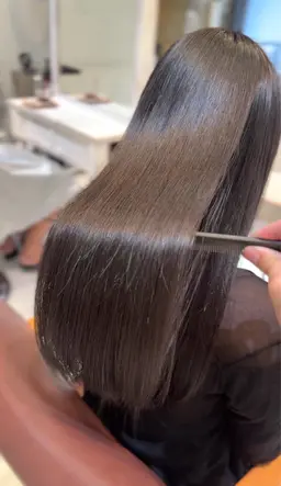 [自然なストレート◎]髪質改善ストレート(縮毛矯正)＋前髪カット＋2Stepトリートメント