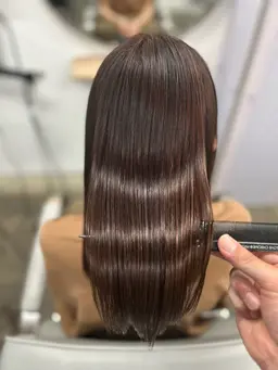 【大人女性の困った癖毛に】カット+髪質改善ストレート+トリートメント