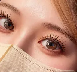 潤いまつげパーマ·パリジェンヌラッシュリフト🎀上下セット🎀（高濃度美容液付き）