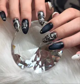 成人式ネイル💅✨✿︎