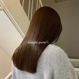 👩🏻‍🦳【縮毛矯正】➕補修ケアトリートメント