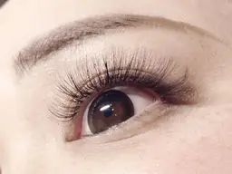 ボリュームラッシュ200本(オフ込)     ¥6,600