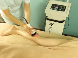 速攻美脚 ハイパーナイフ下半身コース40分￥7000→￥4500