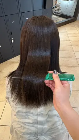 【ミニモ学割‼️】カラー＋メンテカット＋トリートメント