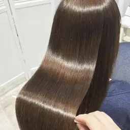 【平日割も◎】【インナーケア縮毛矯正＋カット】＋【うるおいトリートメント】