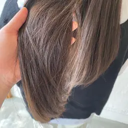 (ブリーチ無しで2回カラーします)🌿全体カラー＋全体カラー🌿ブリーチしたくないけど透明感が欲しい方是非✨