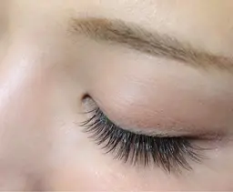 初回限定✨ミニモ学割✨ご新規様✨マツエク付け放題（120本以上）