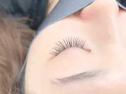 【期間限定】マツエク30分つけ放題(土日＋¥500)Googleに口コミを入れていただいた方のみもう1度だけ使用可能❣️